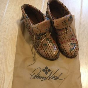 Patricia Nash Booties size 7